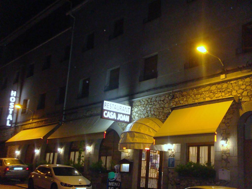 Hostal Casa Joan Сан Лоренцо де Морунис Екстериор снимка
