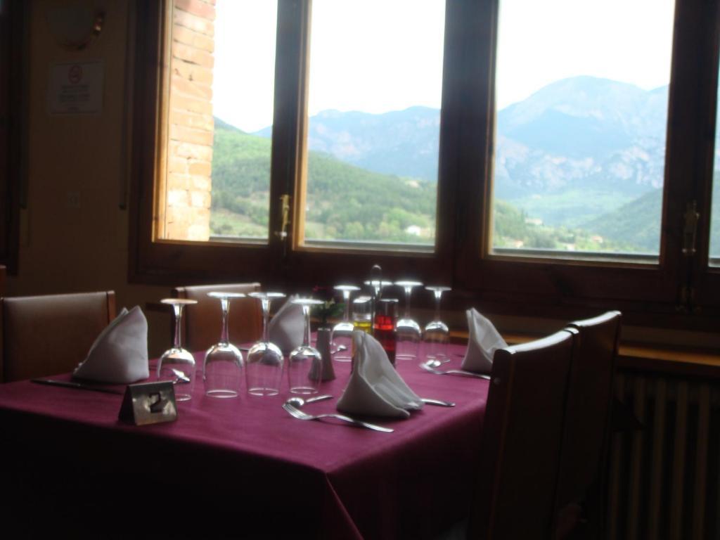 Hostal Casa Joan Сан Лоренцо де Морунис Екстериор снимка